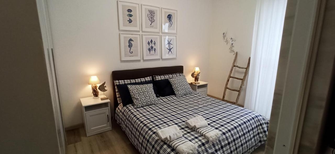Casa Fronte Del Porto Apartment Бари Екстериор снимка