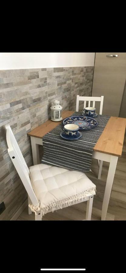 Casa Fronte Del Porto Apartment Бари Екстериор снимка